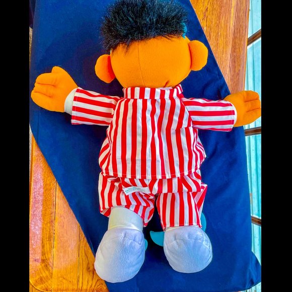 ⭐️HP⭐️VTG▪️SESAME STREET▪️1996 WORKING 'Sing & Snore' Ernie Animated Plush Doll - Picture 6 of 9